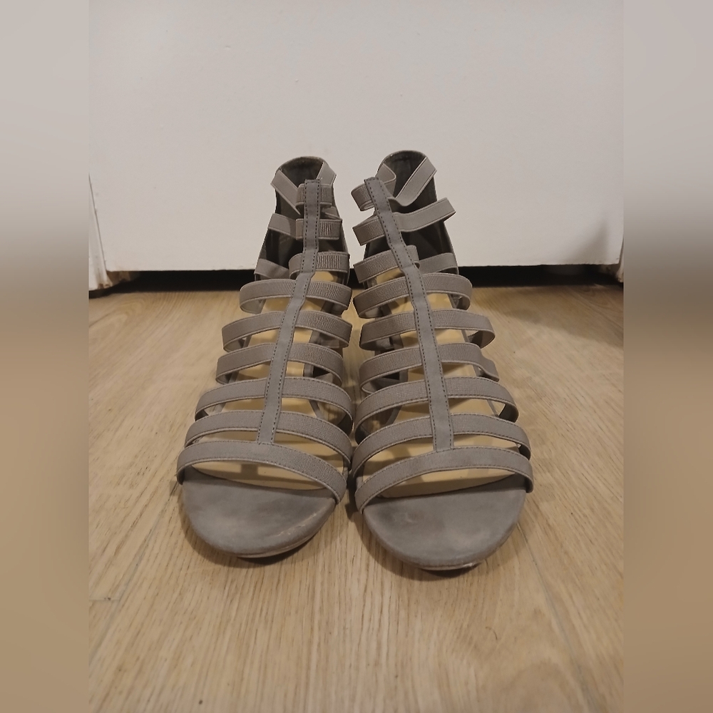 Chinese Laundry Gray Multi-Strap Sandals